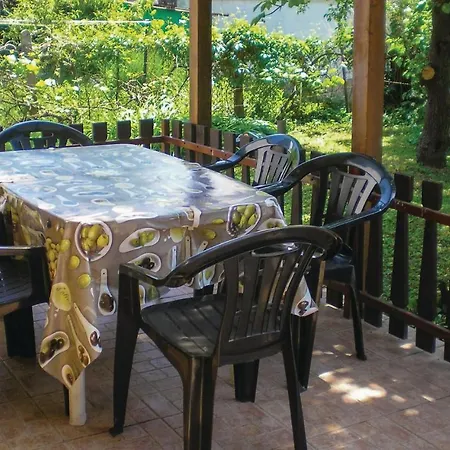 Stunning In Fonyodliget W/ Wifi And 3 Bedrooms Ferienhaus Fonyód